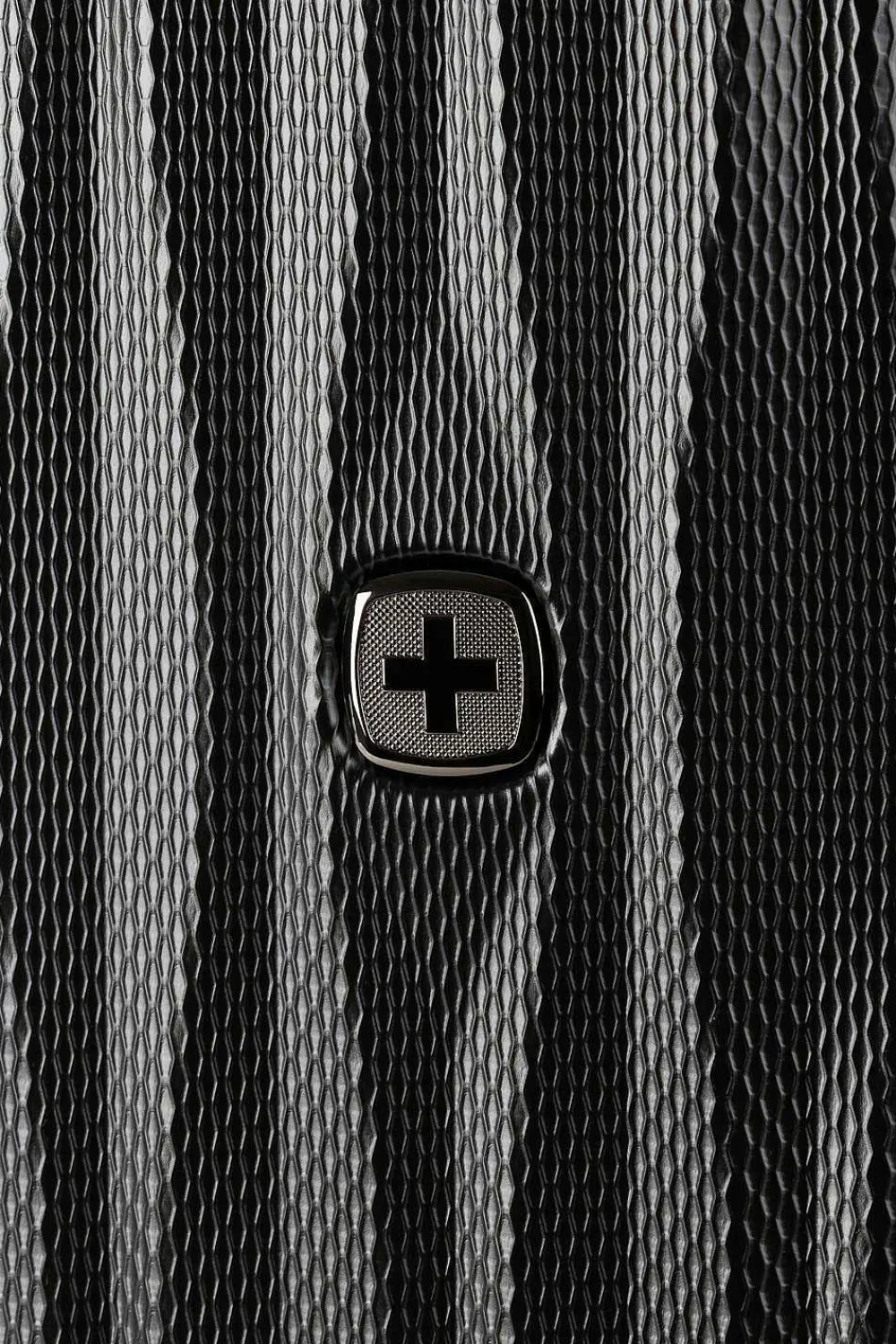 SWISSGEAR 7272 19" Usb Energie Expandable Carry On Hardside Spinner Luggage> Carry-On