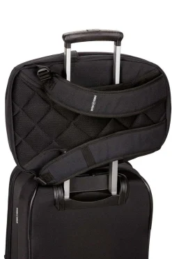 SWISSGEAR 3573 Laptop Backpack - Black/White Logo><noscript><img width=