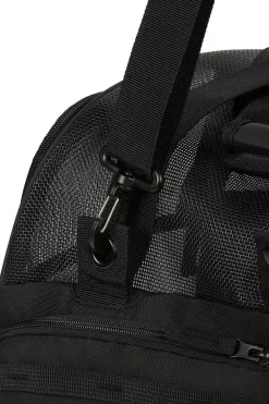 SWISSGEAR 3320 Underseat Premium Pet Carrier><noscript><img width=